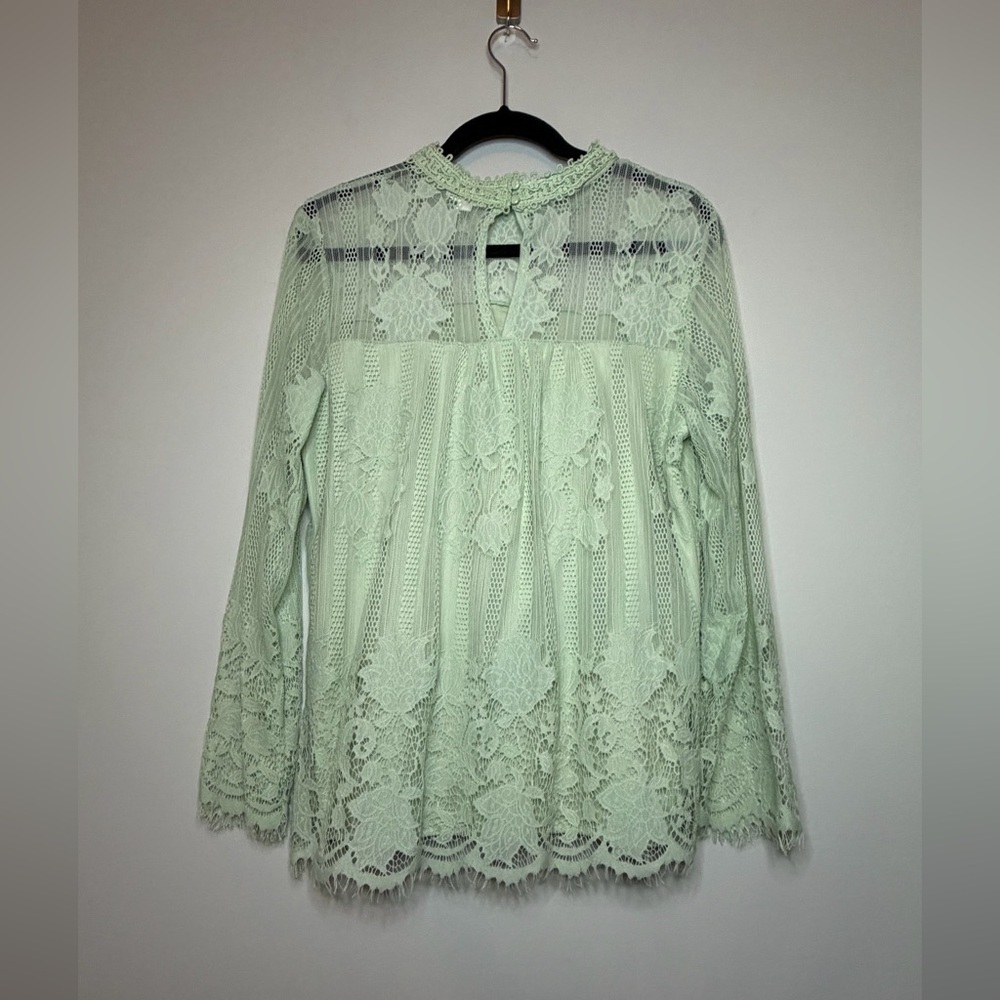 Ultra Pink Women’s Lace Top Dusty Green Size L - Picture 8 of 9